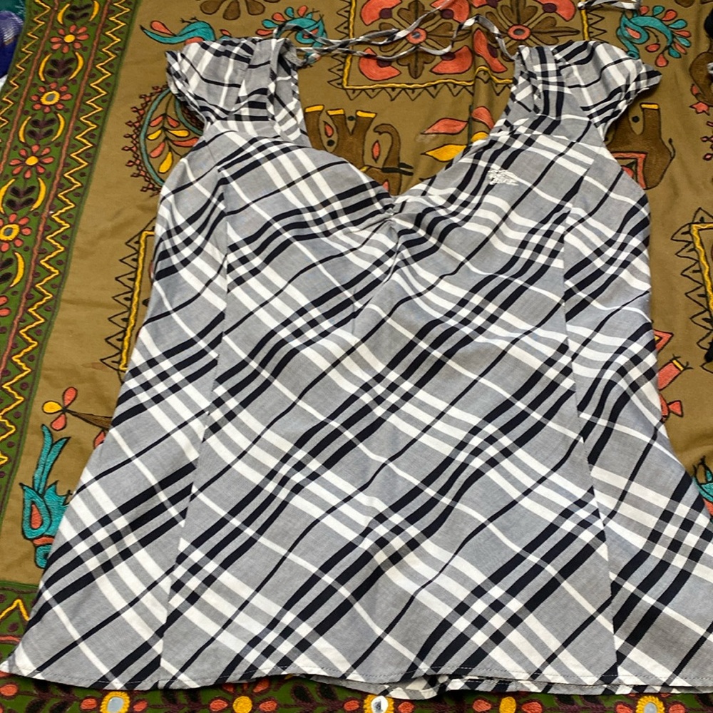 Burberry tops